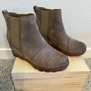 Sorel wedge booties